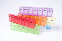 AP-290 Bulk Pack (72 pcs) Medium 7 Day Pill Box