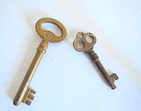 Lot of 2 Vintage Brass Ornate Skeleton Keys