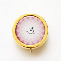 RhyNSky Hindu God Om Symbol Yoga Mini Portable Pocket Pill Box Case Holder for Purse, 3 Compartments, Gold, FG502