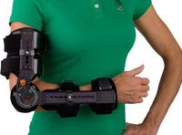 Bledsoe Telescoping Elbow Brace (Right)