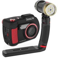 SeaLife SL740 DC2000 Camera & SL674 Photo/Video Light