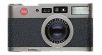 LEICA CAMERA CM Professional Compact 35mm Camera