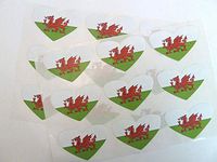 Minilabel Pack Of 18 , Heart Shape 60X40mm , Wales Self-Stick Flag Stickers Welsh Dragon Self-Adhesive Labels