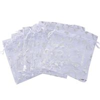 Housweety 25pcs 13x16cm New Organza White Hearts Charms Wedding Favours/Xmas Gift Bags