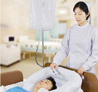 YxnGu Bedside Shower System - Inflatable Shampoo Basin Tray for Disabled and Elderly - Overhead Shower with Water Bag 2.5 Gallons