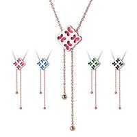 RoyAroma Aromatherapy Essential Oil Diffuser Necklace Rose Gold Stainless Steel Square Pendant for Women and Girls with 8PCS Felt Pads