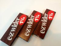e-z wider 1 1/4 Tobacco Rolling Papers 3Pack
