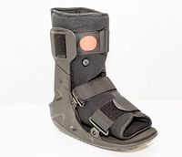 OrthoLife Low Top Air Inflatable Cam Walker Cast Boot (Medium)