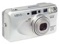 Minolta Freedom Zoom 125 Panorama Date 35mm Camera w/Remote Control
