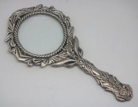 2 Inch Magnifier - Roses with Handle (Item # 1123)