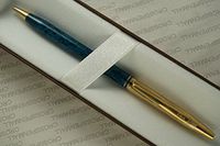 Cross Made in USA Classic Century Diamond Cut 22kt Weaving Pattern Gold and Rare Blue Wood Barrel and 23K Gold with 0.5mm Lead Pencil