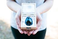 Yoni Egg Obsidian– Yoni Egg Large Size Obsidian Ben Wa Ball – Kegel Pelvic Exercise, Bladder Control, Postnatal Recovery, Menopause & Incontinence Relief - in Hand Finished Wooden Box