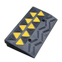Quisilife Rubber Ramp Rubber Step Mat Road Side Slope Pad Home Car Road Along The Slope Door Mat Triangle Pad (Color : Black, Size : 50x28x8cm)