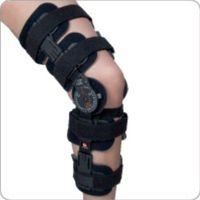 Revolution 3 Post Op Hinged Knee Brace, Front Closure Short