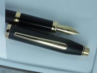 Cross Century II Matte Black with Solid 18KT Gold Medium Nib Fountain Pen! Very Rare