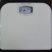SevenStar Mechanical Bathroom Scale (White)