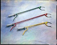 Lightweight Reacher for Heavy Lifting - 28" (71cm), Red 8.8 oz. (29gm)