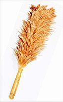 AAYU Red Rooster Chicken Saddle Feather Duster| 24 inches |Home, Car and Blinds Cleaning Indoor/Outdoor Use | Genuine Wooden Handle |62 cm Overall Long