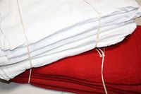 Atlas White & Red Combo 10000 Shop Towels - 4 Bales of 2500 (5000 White + 5000 Red) - Size 13 x 13 Inches, Commercial Grade - Reusable, Washable, 100% Cotton Cleaning Cloths, Rags for Mechanic, Garage