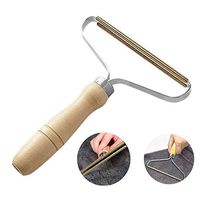 Lint Remover - Portable Wood Clothes Fuzz Shaver Simple Woollen Sweater Clean Tool Quick Epilator for Your Clothes and Fabrics (1 Pack-Random Color)