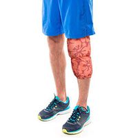 HurtSkurt - 2 in 1 - Harness-Free Fashionable Cold Therapy Compression Gel Sleeve & Ice Pack Stretch-to-Fit Medium (Waikiki Coral)
