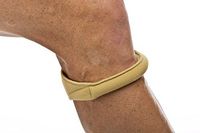 Cho-Pat Original Knee Strap - Recommended by Doctors to Reduce Knee Pain - Tan (Medium, 12.5"-14.5")
