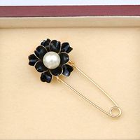 Rhinestone Safety Pin Brooch Scarf Coat Gown Pin Wedding Party Suit Jewelry Novelty Creation Aesthetic Beauty Girls Girl Jewerly Design | Item - Black Camellia
