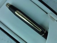 Cross Made in The USA Century Matte Black & 23kt Gold Gel Ink selectip Rollerball Pen.Among The Very Few Made in USA pens Out There Today