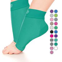 Go2 Plantar Fasciitis Socks|Best Ankle Compression Brace 22-25 mmHg|Arch Support Joint Heel Pain Relief|Foot Sleeves for Women and Men Reduce Swelling|Relieve Achilles Tendonitis(Solid Green, Small)