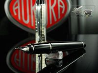 Aurora Ipsilon Quadra Black/Chrome Cap Broad Point Fountain Pen - AU-B14CQN-B