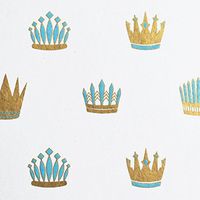 Royal Crown - White/Light Blue and Metallic Gold (21″×29″)