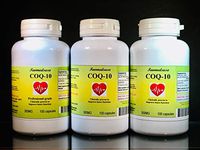 CoQ-10 Q-10 coq10 CO Q10 co-Enzyme 300mg - Various Sizes. Made in USA (3 Bottles - 300 [3x100] Capsules)