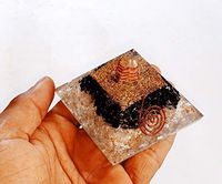 CACRYSTALS Black Tourmaline Orgone Pyramid Orgonite Crystal Pyramids EMF Protection Healing Meditation Energy Generator Stabilizer Meditation Gift Furnishing Decor