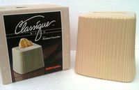 1960's Vintage Ceramic Boutique Tissue Box Classique Bath Rubber Queen (Bone)