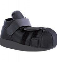 Procare 79-81515 Shoe, Off Loading, Diabetic, Medium