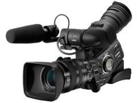 Canon XL-H1 3CCD High Definition Camcorder with 20x Optical Zoom Package