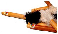 Terrapin Trading 22Cm Real Ostrich Feather Retractable Duster Fr Oudshoorn World Ostrich Capital