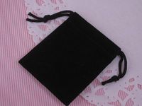 Pack of 8 Small Black Velvet Pouches with Drawstring for Jewelry Gift Bags (1.97x2.75in)