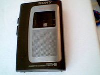 Sony Corp. Sony Cassette-Corder TCM-81 Voice Cassette Tape Recorder model# Sony TCM-81 Cassette-Corder
