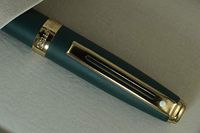 Sheaffer Made in The USA Limited Edition Signature Prelude Kelly Green Finish Cap and Barrel with 22KT Gold Appointments, Rollerball Pen