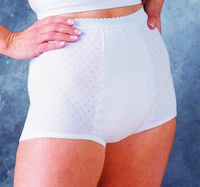 HealthDri Ladies Heavy Panties Size: Size 8