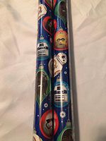 Large 70 sq ft Roll of Holiday Gift Wrapping Paper (Star Wars)