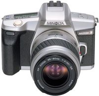 Minolta Maxxum 3 Date SLR Camera Kit w/ 70-210AF Zoom Lens