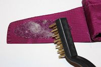 Hook and loop wire cleaning brush 1 Pack