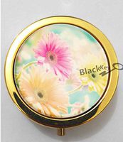 BlackKey Daisy Flowers 3-Compartment Decorative Pocket Gift Box Case Organizer for Pill, Color 2 -1551