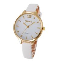 NXDA Women Casual Checkers Faux Leather Quartz Analog Wrist Watch (White)