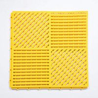 GHHZZQ Bathtub Mats Splice Anti-Fall Safety PVC Foot Pad Household Kindergarten Shower Stall Mat, 16 Colors, 1 cm Thick, 30x30cm, 6 Pieces (Color : Yellow, Size : 6-Tiles)