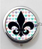 BlackKey Fleur De Lis Design 3-Compartment Decorative Pocket Gift Box Case Organizer for Pill, Color 1 -393