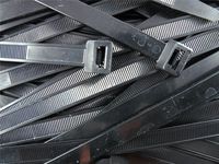 21 Inch Black Extra Heavy Duty Nylon Cable Tie - 100 Pack