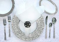 Royalty Settings Hammered Collection Plastic Plates, Disposable Wedding Dinnerware, Set of 40 (Total) Elegant Hammered Designed Plates, White/Silver, (20) 10.25" and (20) 7" Plates